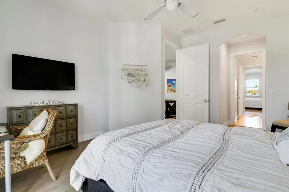 1604 Mariner Bay Boulevard Hutchinson Island, FL 34949