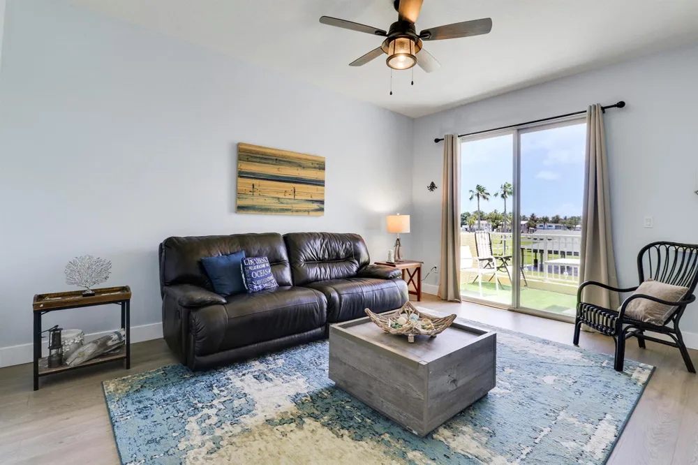 1604 Mariner Bay Boulevard Hutchinson Island, FL 34949
