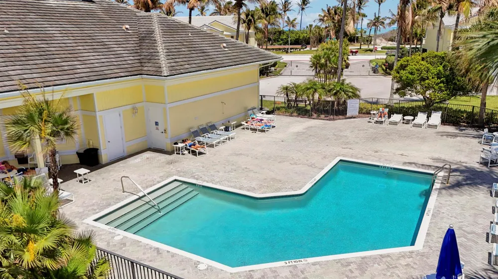 1604 Mariner Bay Boulevard Hutchinson Island, FL 34949