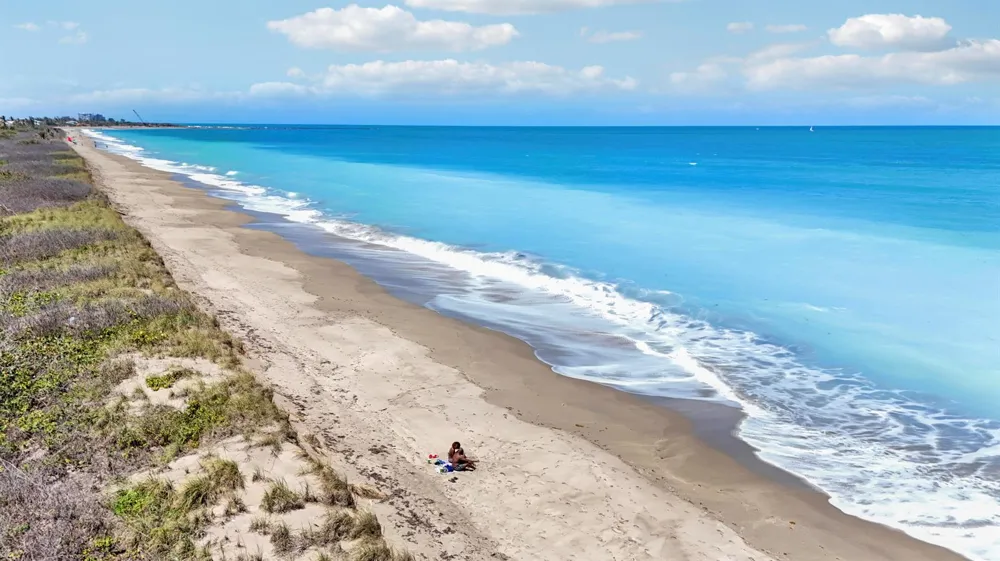 1604 Mariner Bay Boulevard Hutchinson Island, FL 34949