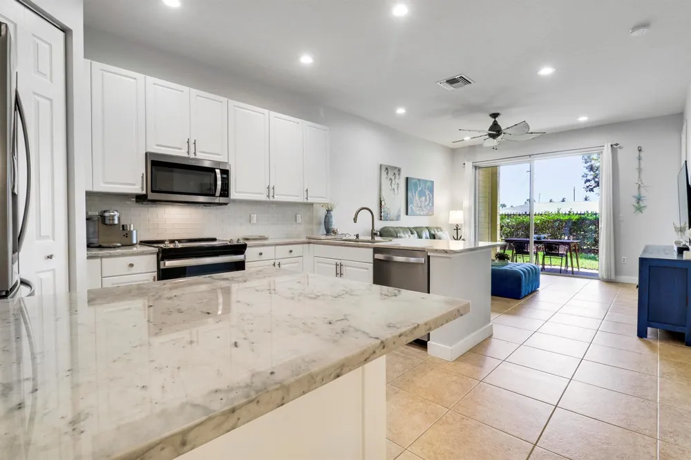 1604 Mariner Bay Boulevard Hutchinson Island, FL 34949