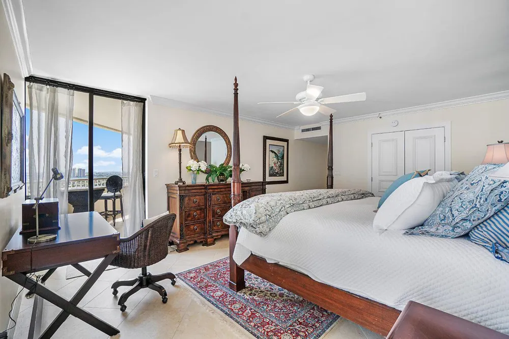 5080 Ocean Drive #19d Singer Island, FL 33404