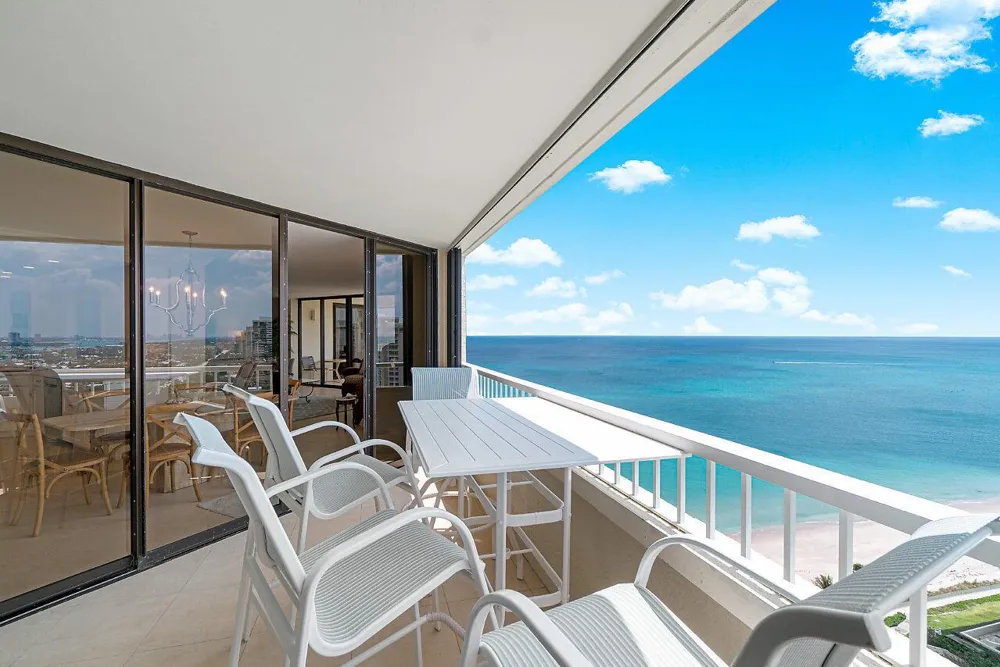 5080 Ocean Drive #19d Singer Island, FL 33404