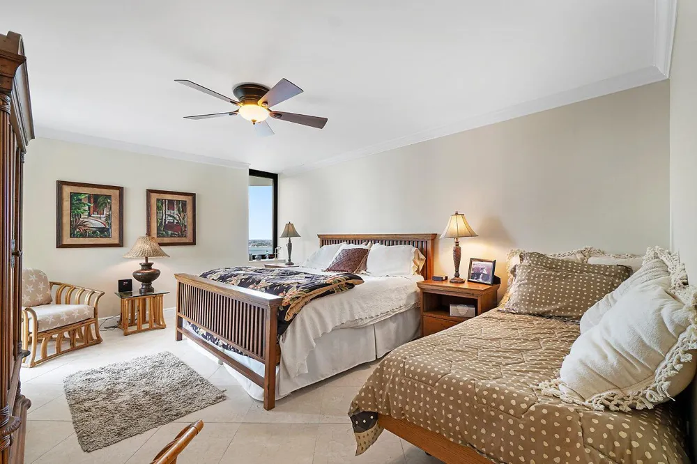 5080 Ocean Drive #19d Singer Island, FL 33404
