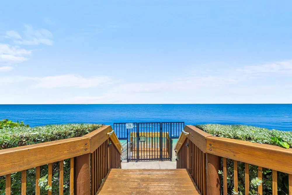 5080 Ocean Drive #19d Singer Island, FL 33404