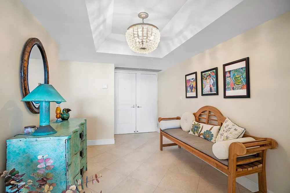 5080 Ocean Drive #19d Singer Island, FL 33404