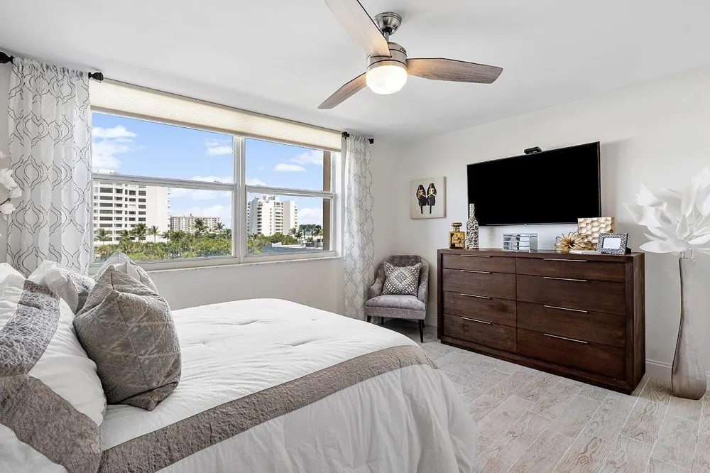 3594 S Ocean Boulevard #406 Highland Beach, FL 33487