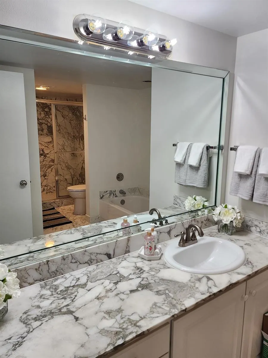 3400 Ocean Drive #703 Riviera Beach, FL 33404