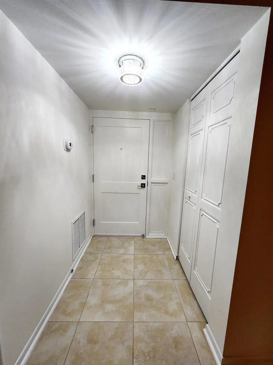 3400 Ocean Drive #703 Riviera Beach, FL 33404