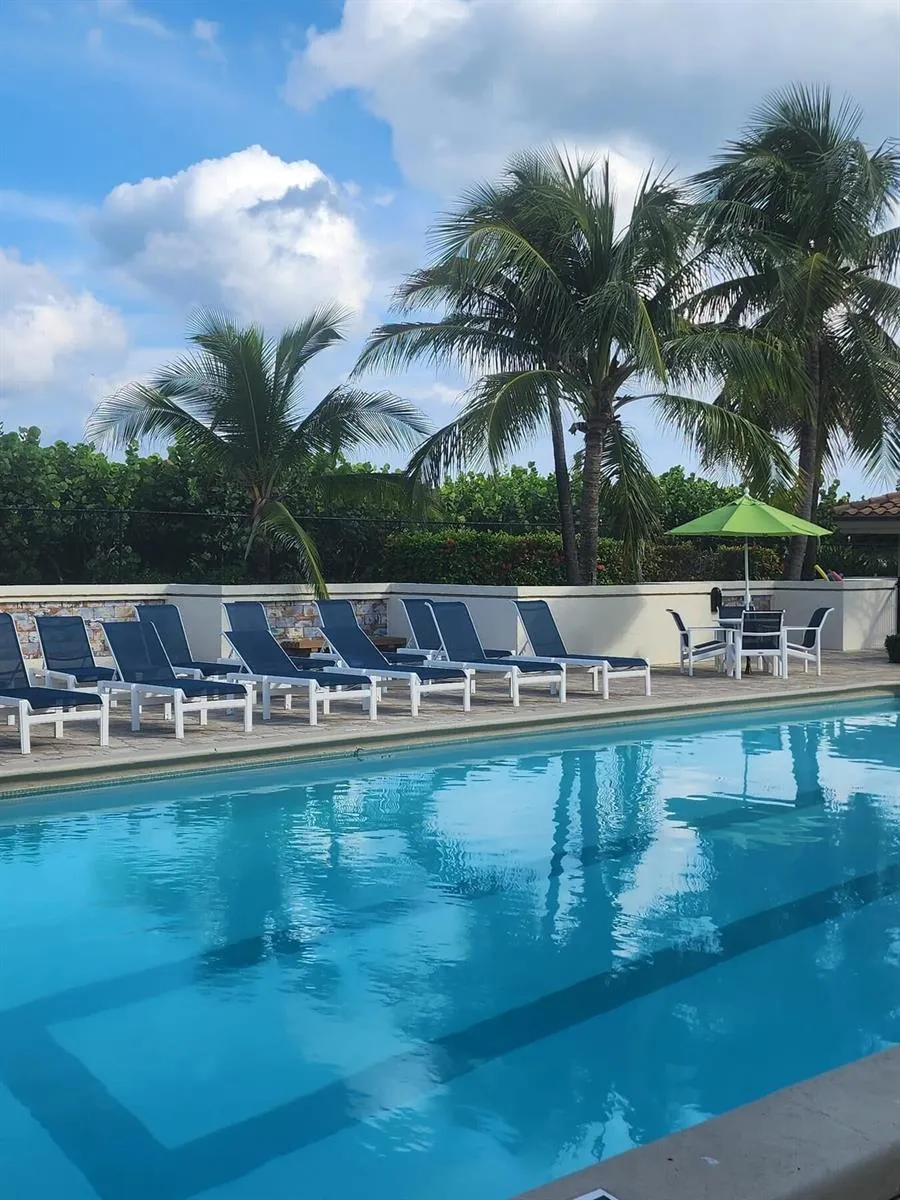 3400 Ocean Drive #703 Riviera Beach, FL 33404