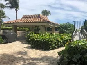 3400 Ocean Drive #703 Riviera Beach, FL 33404
