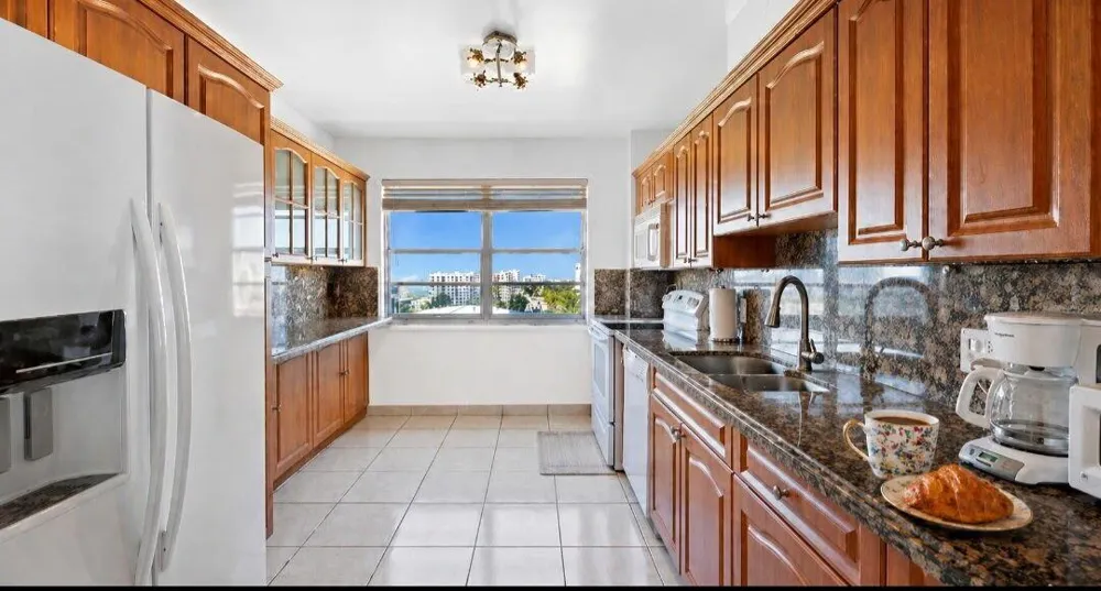 2801 NE 183rd Street #Unit 1502w Aventura, FL 33160