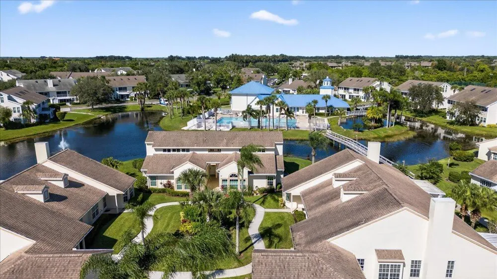 1827 Aynsley Way #4 Vero Beach, FL 32966