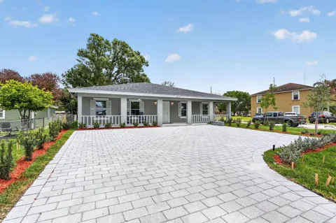 2206 S 34th Street