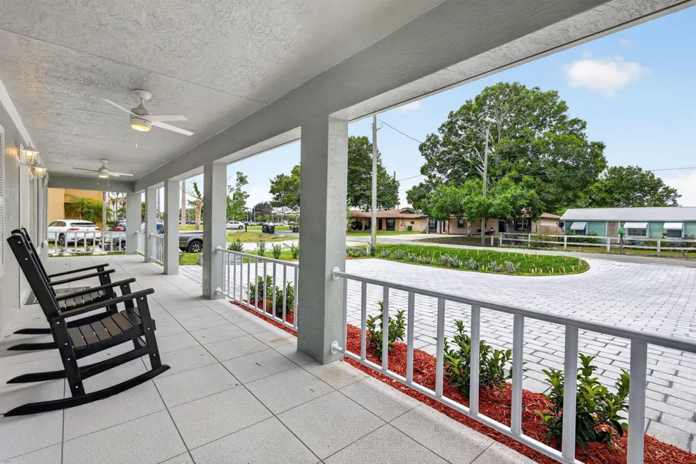 2206 S 34th Street Fort Pierce, FL 34947