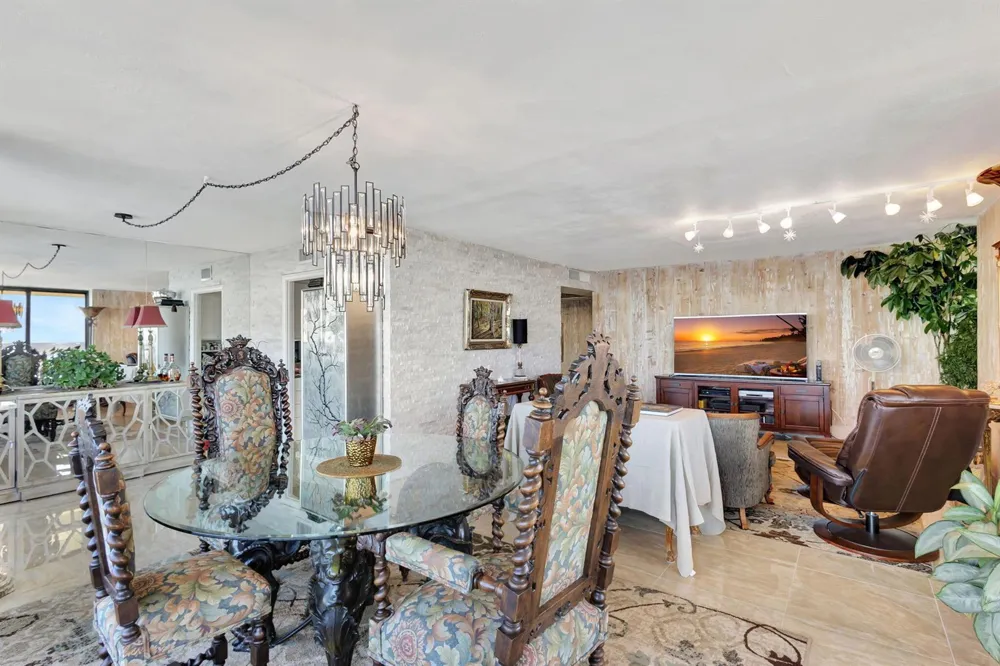 5550 Ocean Drive #21c Singer Island, FL 33404