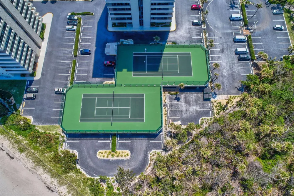 5550 Ocean Drive #21c Singer Island, FL 33404