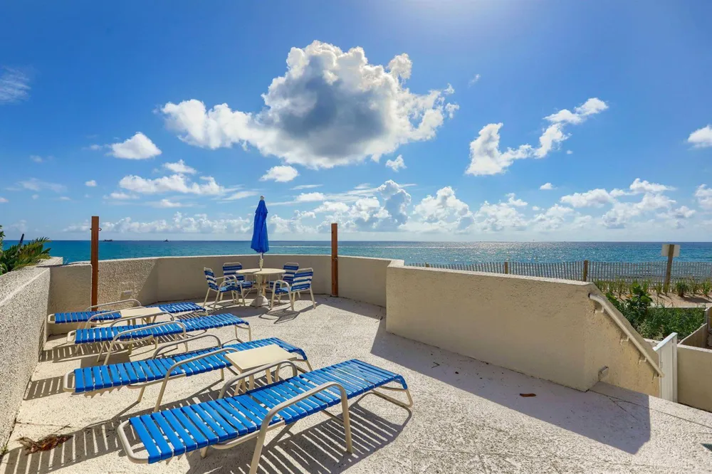 5550 Ocean Drive #21c Singer Island, FL 33404