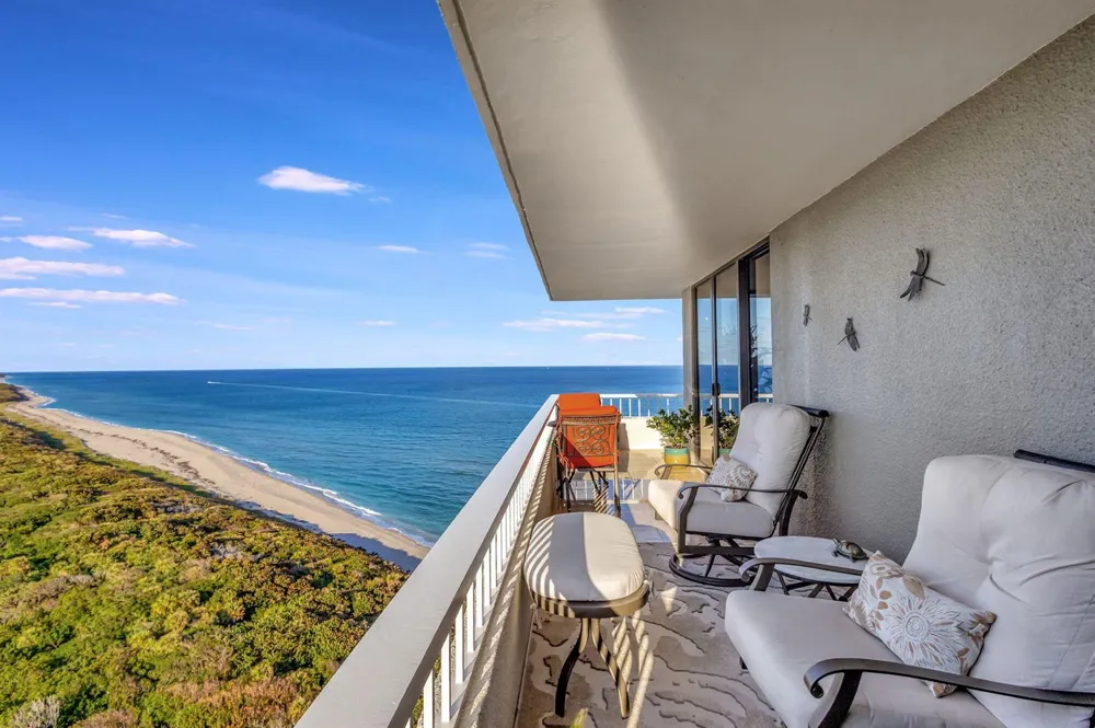 5550 Ocean Drive #21c Singer Island, FL 33404