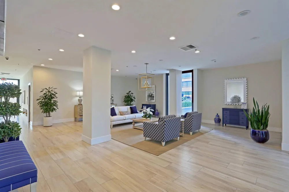 5550 Ocean Drive #21c Singer Island, FL 33404