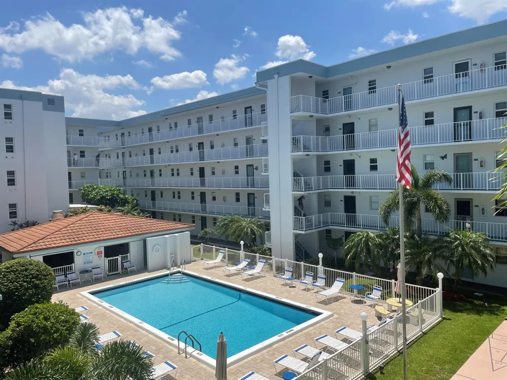 4629 Poinciana Street #317 Lauderdale By The Sea, FL 33308