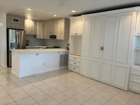 223 Coventry J #223