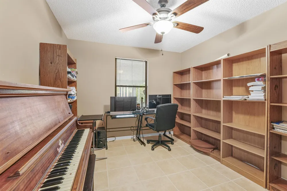 320 Scarlet Bugler Lane S Jacksonville, FL 32225