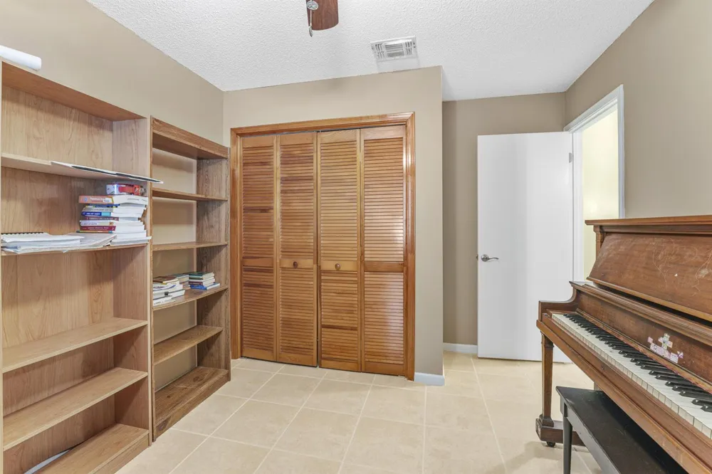 320 Scarlet Bugler Lane S Jacksonville, FL 32225
