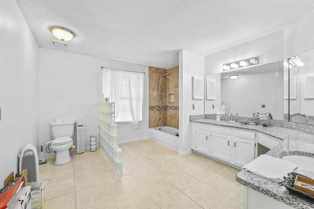 320 Scarlet Bugler Lane S Jacksonville, FL 32225