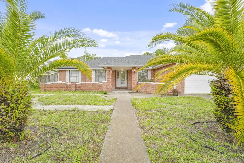 320 Scarlet Bugler Lane S Jacksonville, FL 32225