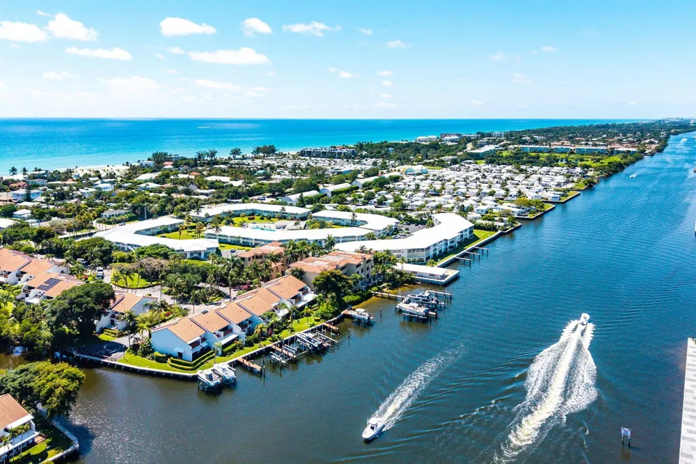 5560 Ocean Boulevard #A Ocean Ridge, FL 33435
