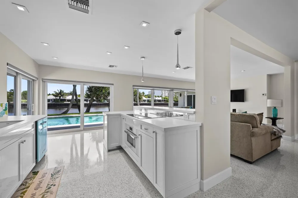 2259 Ibis Isle Road E Palm Beach, FL 33480