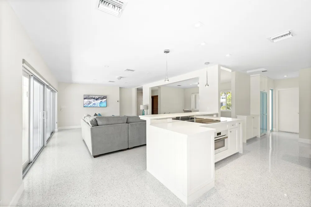 2259 Ibis Isle Road E Palm Beach, FL 33480