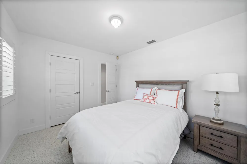 2259 Ibis Isle Road E Palm Beach, FL 33480