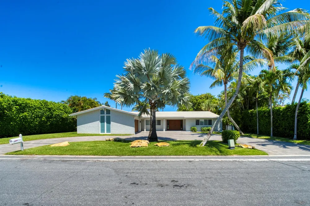 2259 Ibis Isle Road E Palm Beach, FL 33480