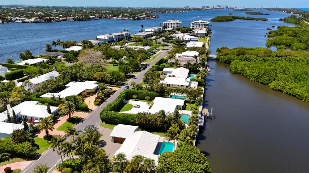2259 Ibis Isle Road E Palm Beach, FL 33480