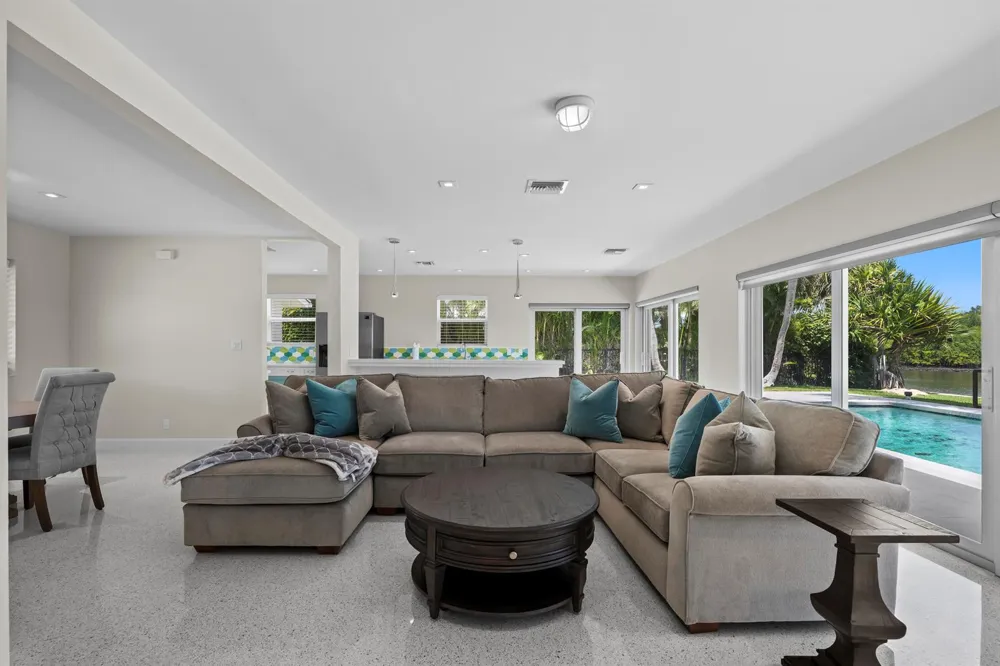 2259 Ibis Isle Road E Palm Beach, FL 33480
