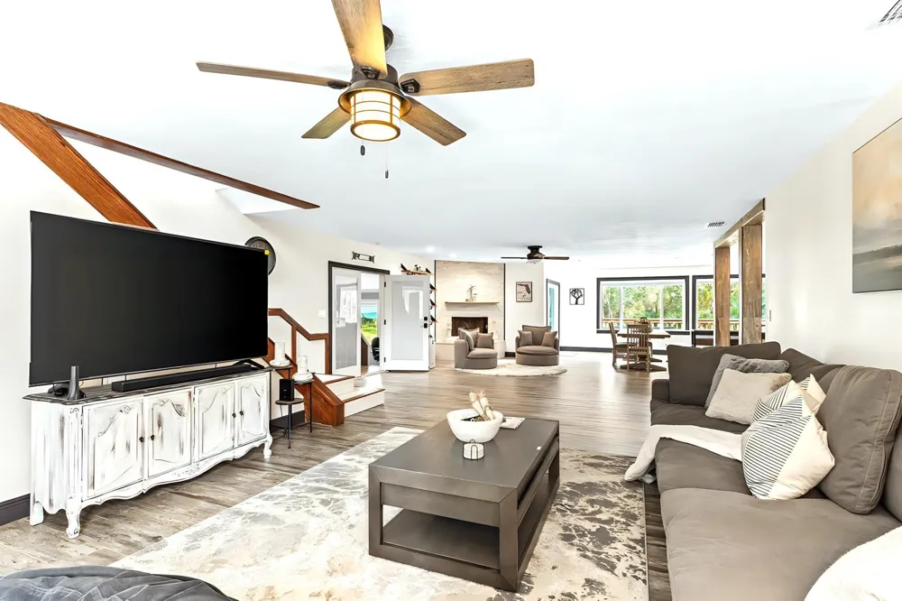 12151 Old Indiantown Road Jupiter, FL 33478