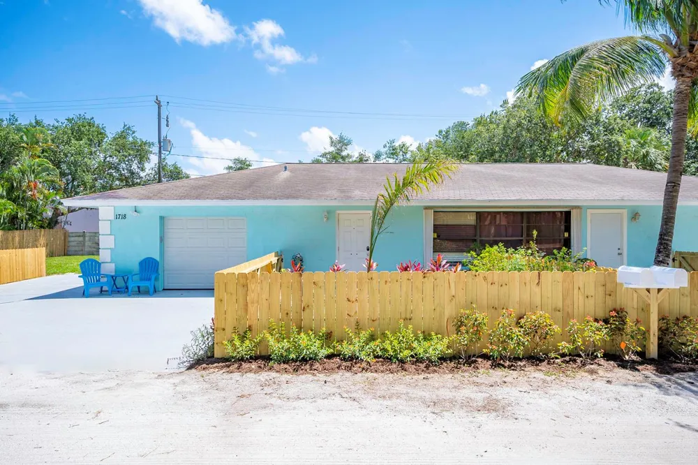 1718 Ridge Road #0 North Palm Beach, FL 33408