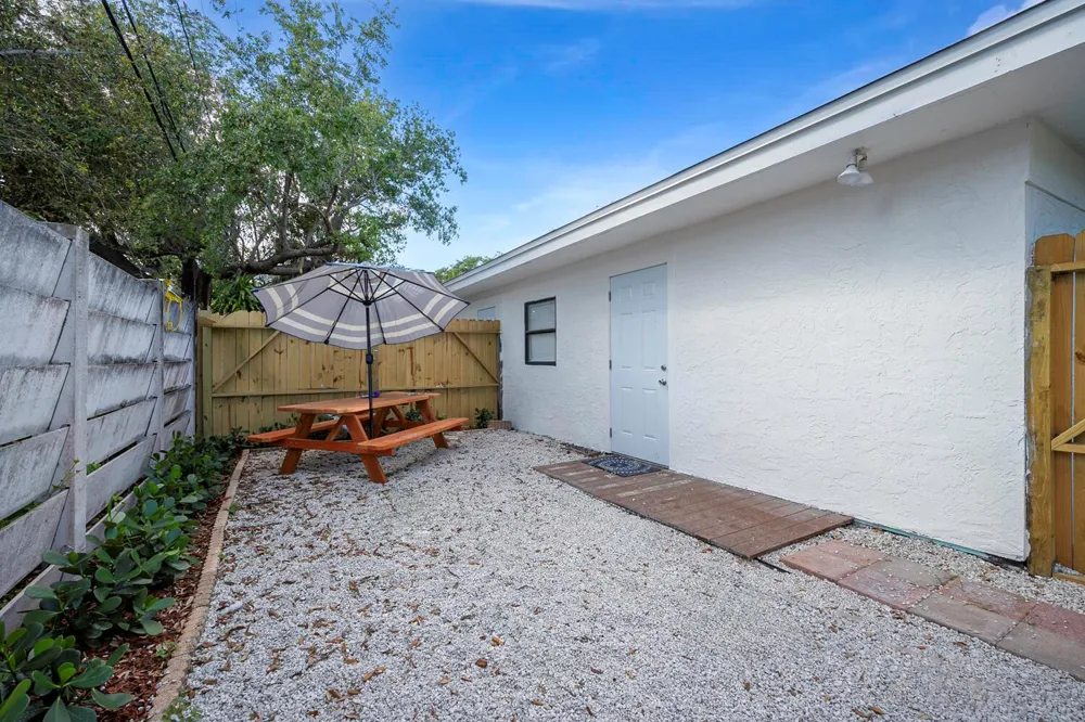 1718 Ridge Road #0 North Palm Beach, FL 33408