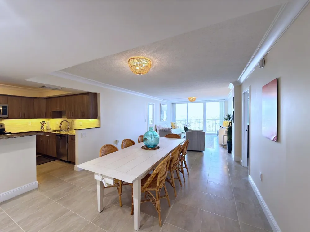 3546 S Ocean Boulevard #914 South Palm Beach, FL 33480