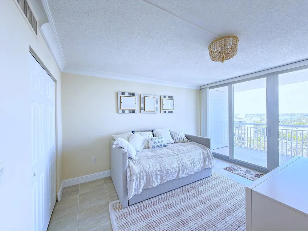 3546 S Ocean Boulevard #914 South Palm Beach, FL 33480