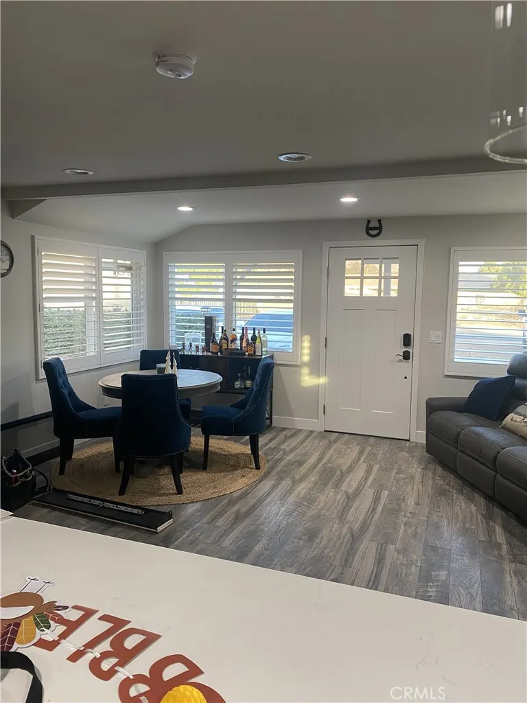 3842 Hillside Norco, CA 92860