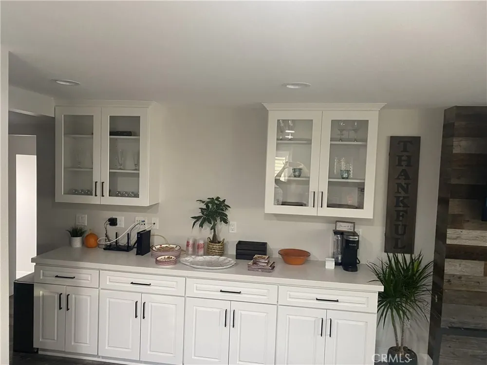 3842 Hillside Norco, CA 92860