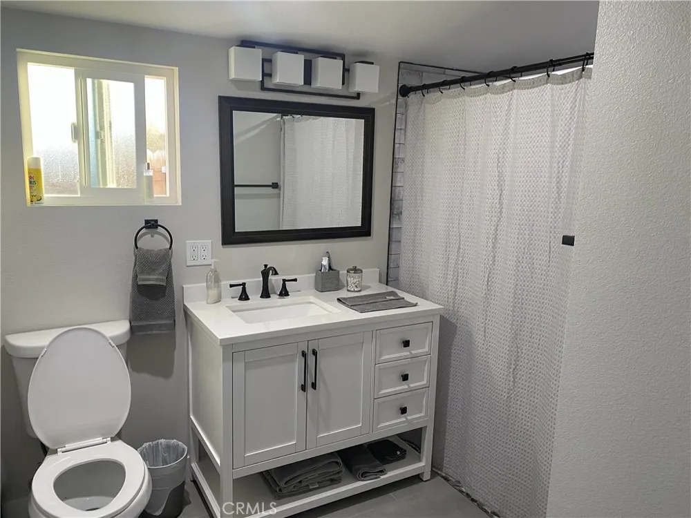 3842 Hillside Norco, CA 92860
