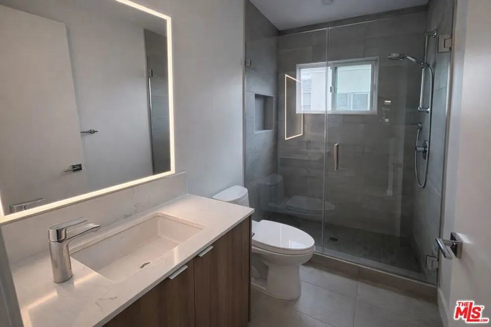 1433 Euclid Street #7 Santa Monica, CA 90404