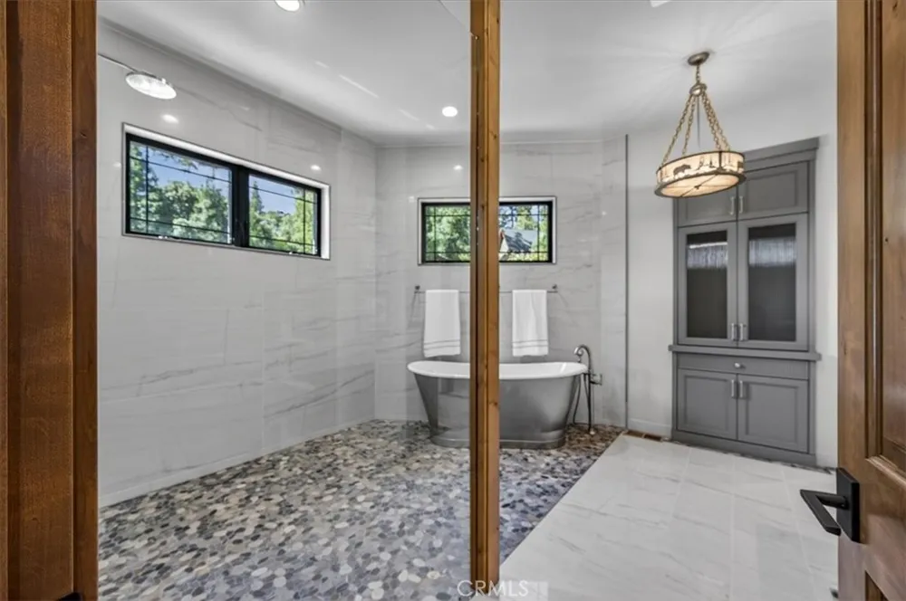 53819 Road 432 Bass Lake, CA 93604