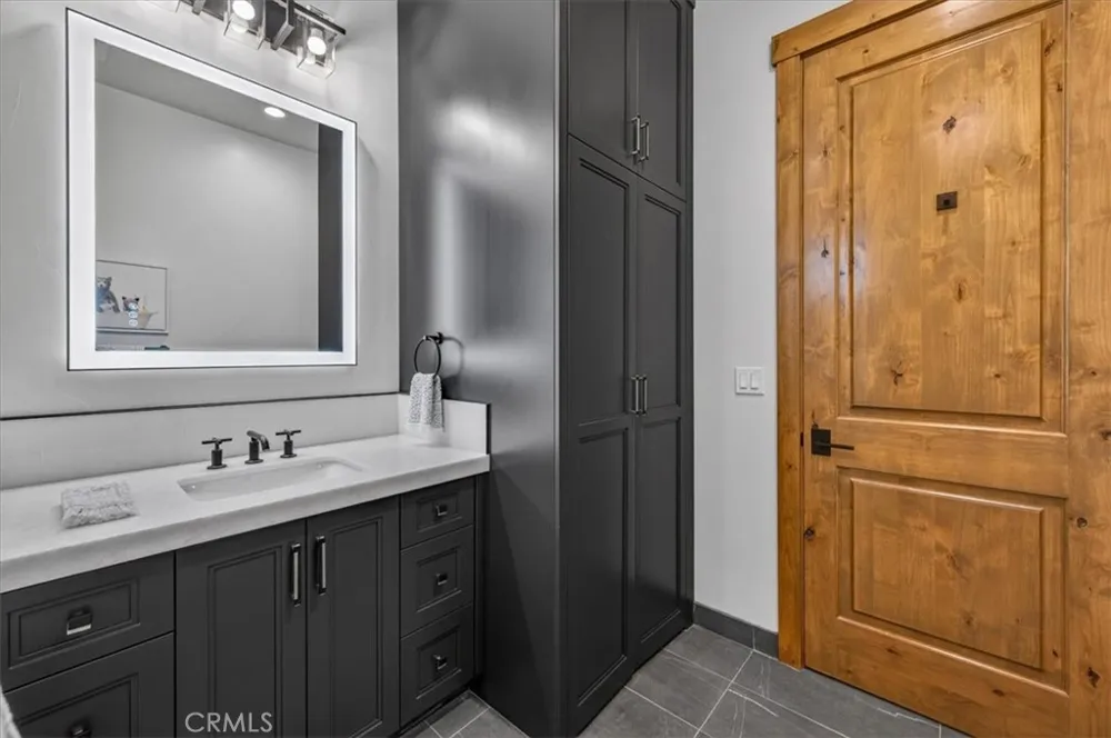 53819 Road 432 Bass Lake, CA 93604