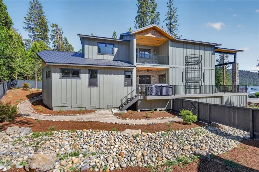 53819 Road 432 Bass Lake, CA 93604