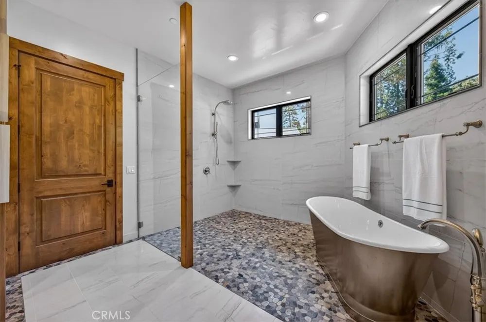 53819 Road 432 Bass Lake, CA 93604